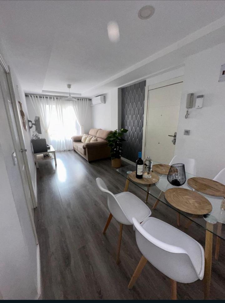 Apartamento Cerca Del Pilar Zaragoza Pokoj fotografie