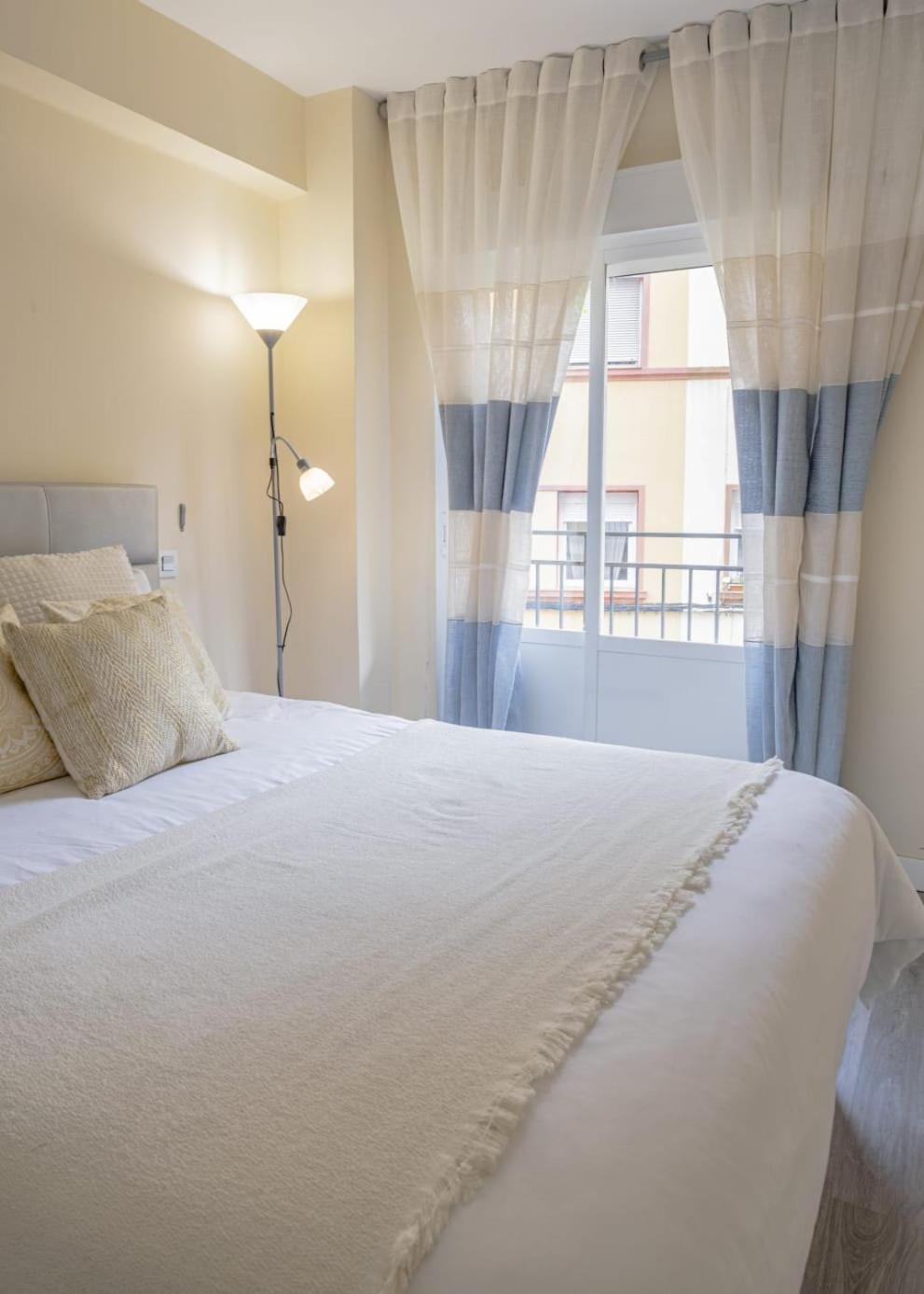 Apartamento Cerca Del Pilar Zaragoza Exteriér fotografie